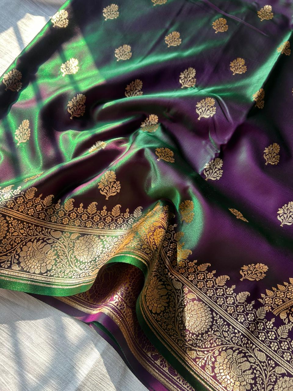 royal dhoop chaanv green saree