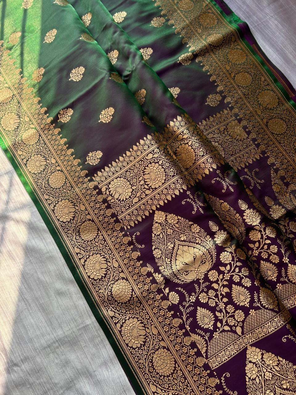royal dhoop chaanv green saree