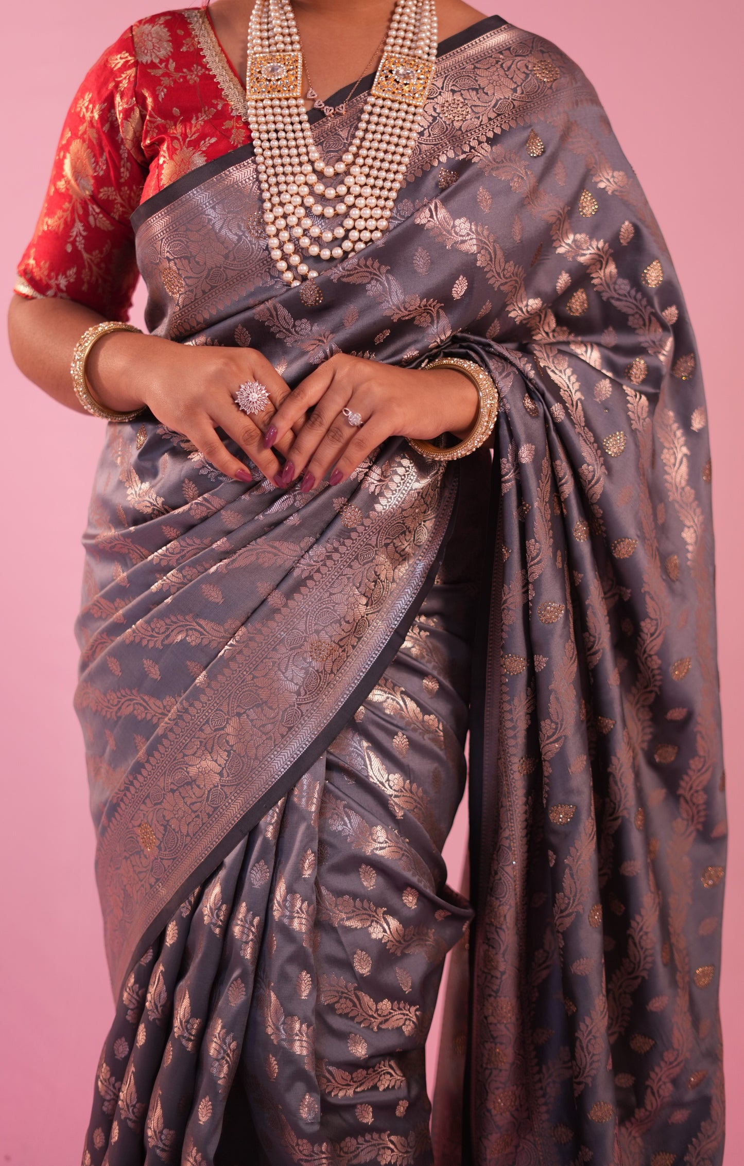 Semi katan aada butti saree