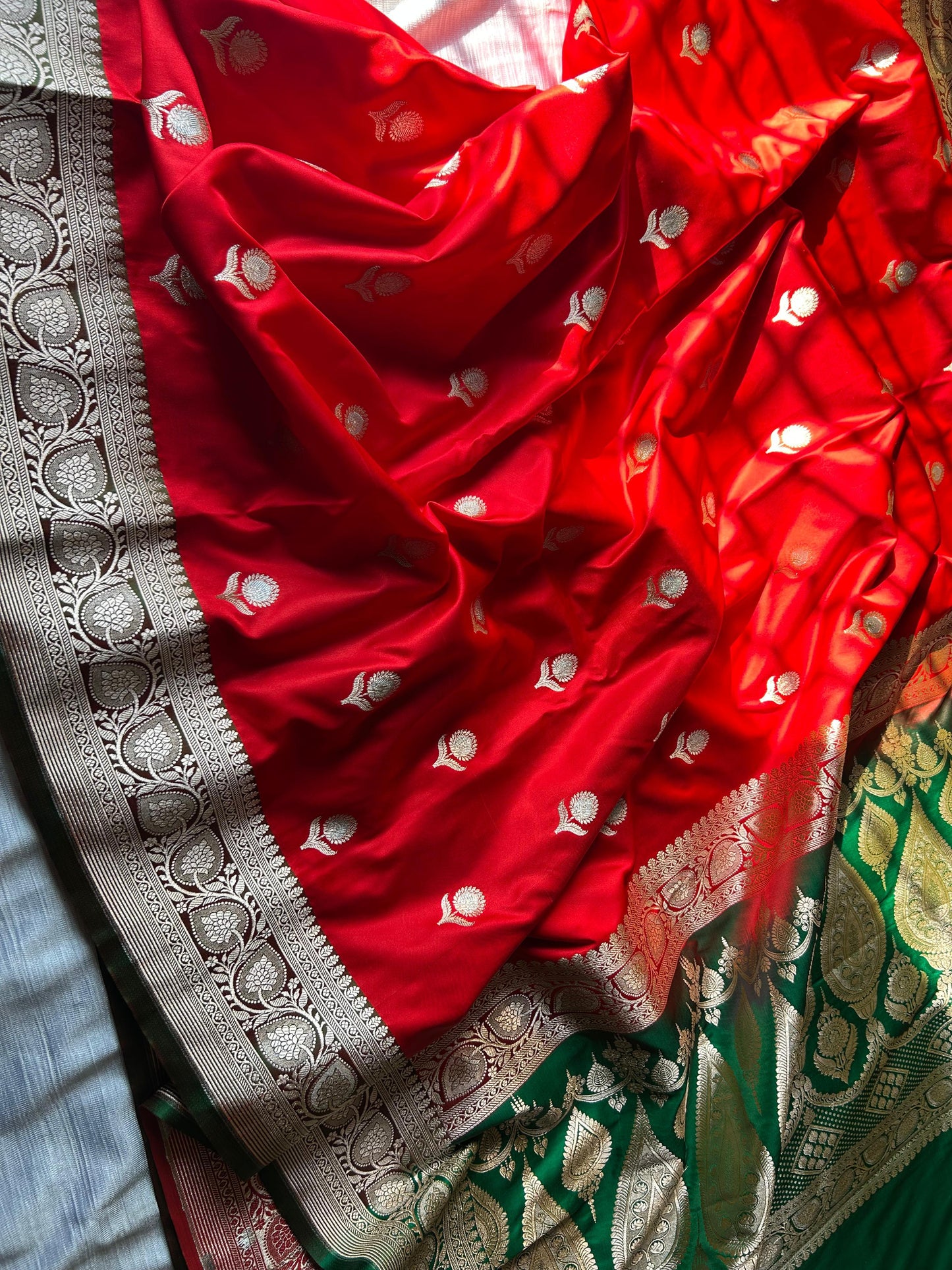 Angel Rupa Sona Red Saree with Green Blouse – Mashru Silk | Copper Zari Work