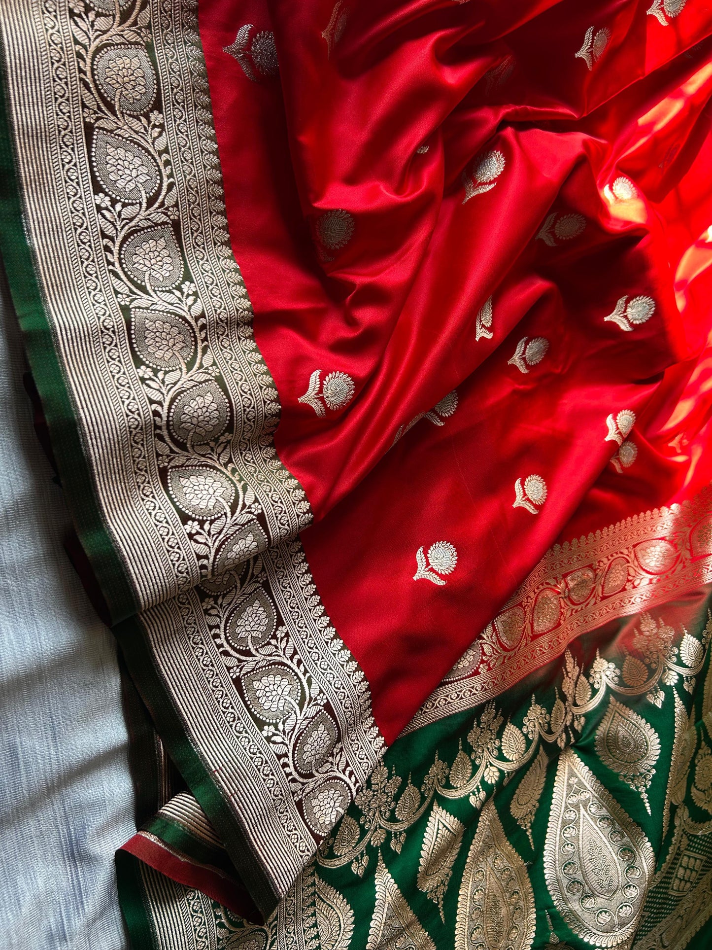 Angel Rupa Sona Red Saree with Green Blouse – Mashru Silk | Copper Zari Work