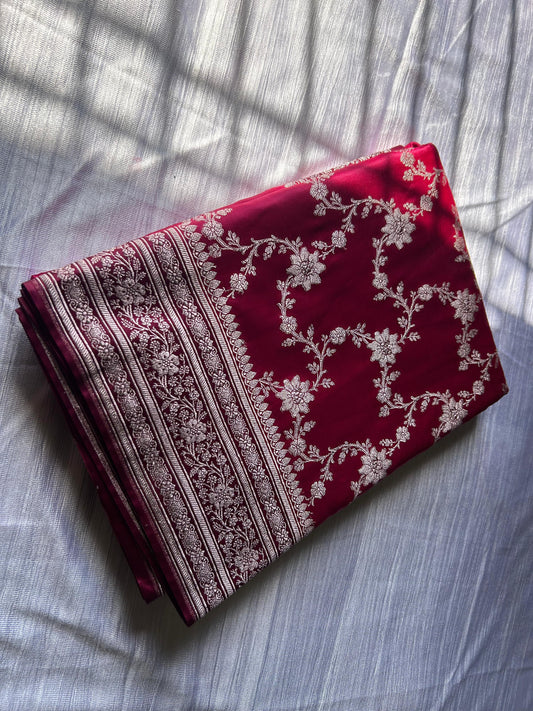 Rani Pink Mashru Silk Saree – Contrast Jalebi Jaal Design with Magenta Pink Blouse