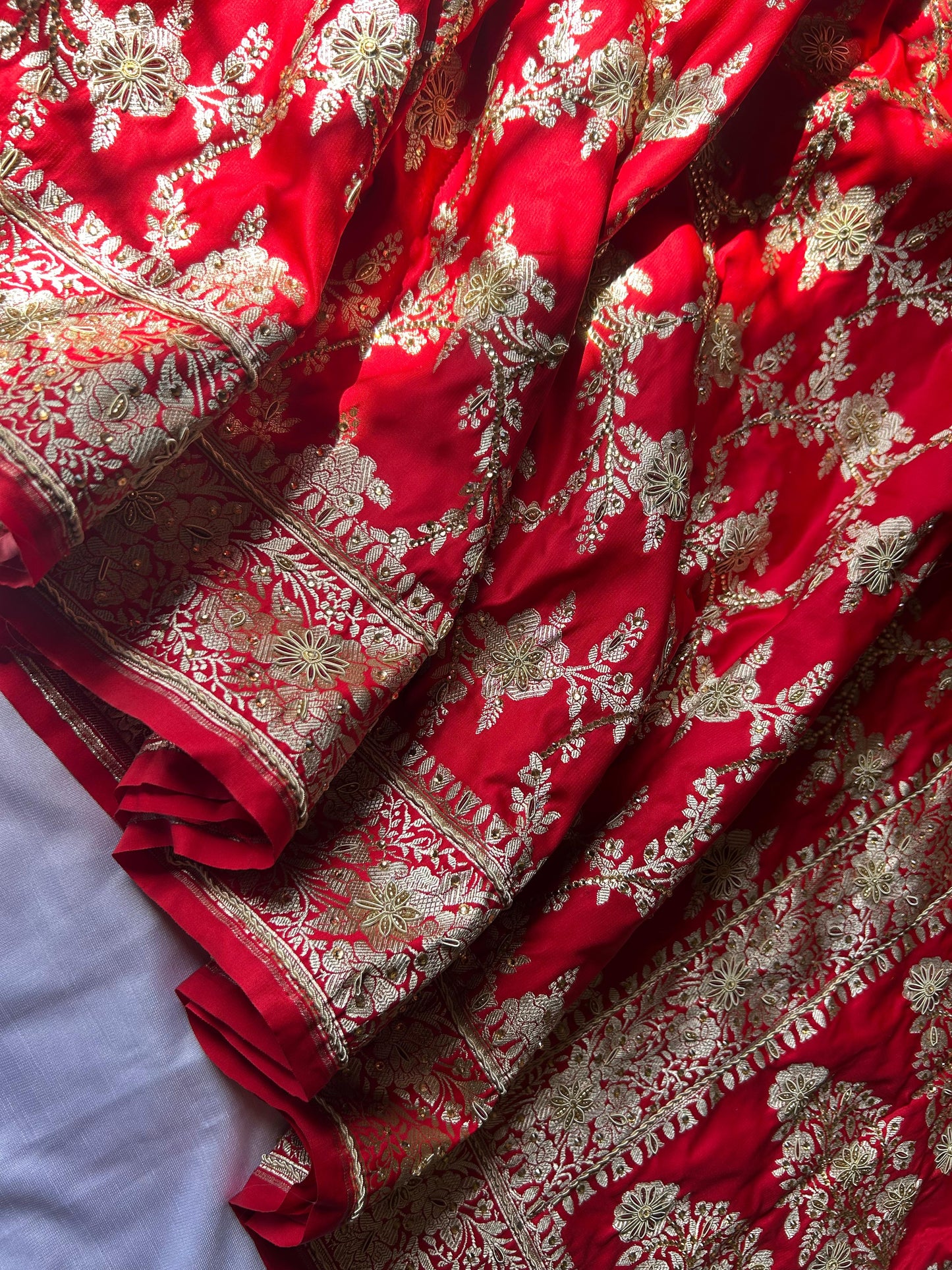 Red Bridal Zardozi Saree | Luxurious Mashru Silk with Copper Zari ✨