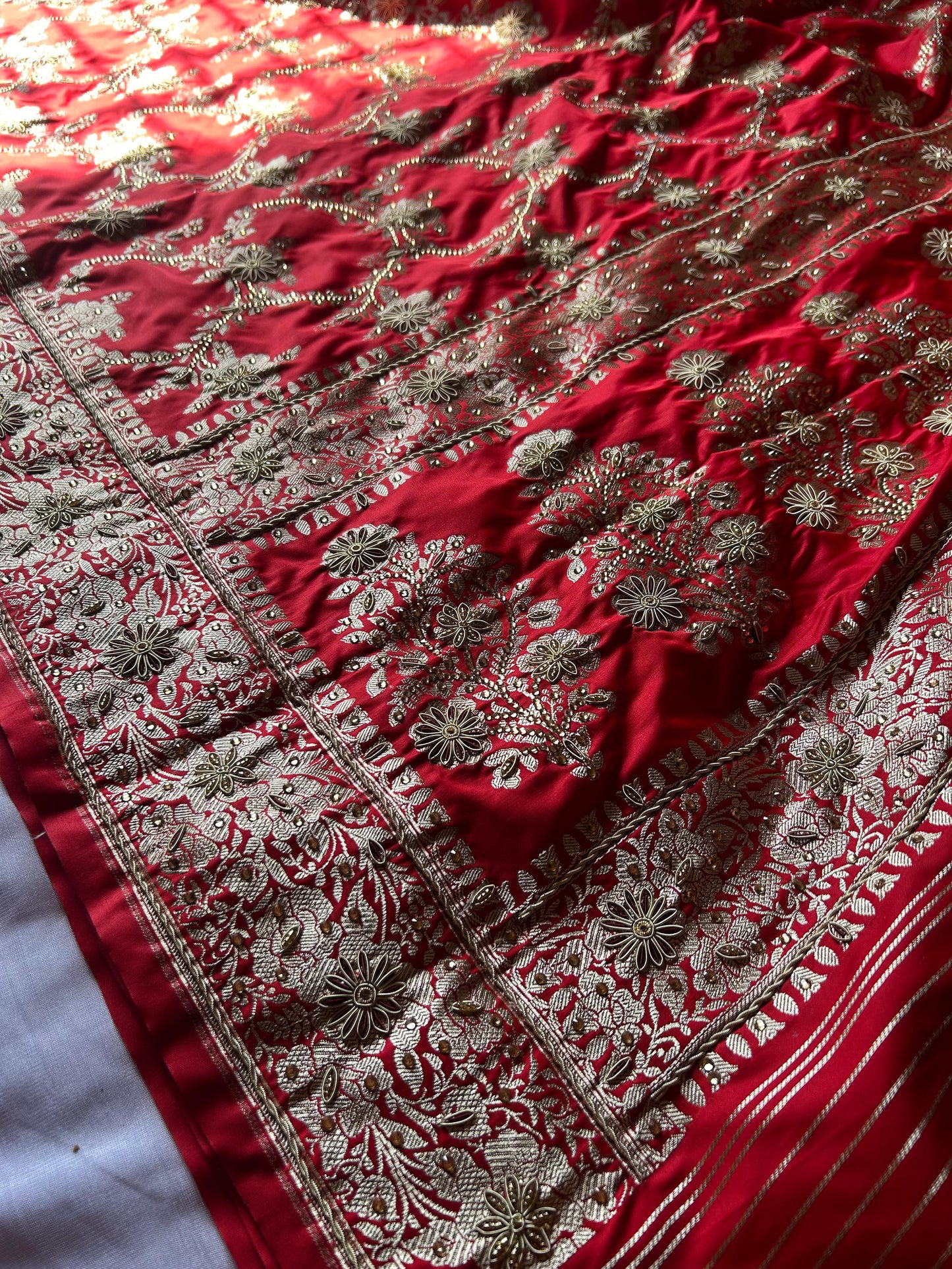 Red Bridal Zardozi Saree | Luxurious Mashru Silk with Copper Zari ✨
