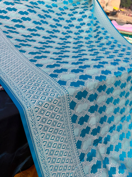 Premium Mashru Katan Silk Banarasi Saree – Dual-Tone Blue Mughlai Door Rangkat