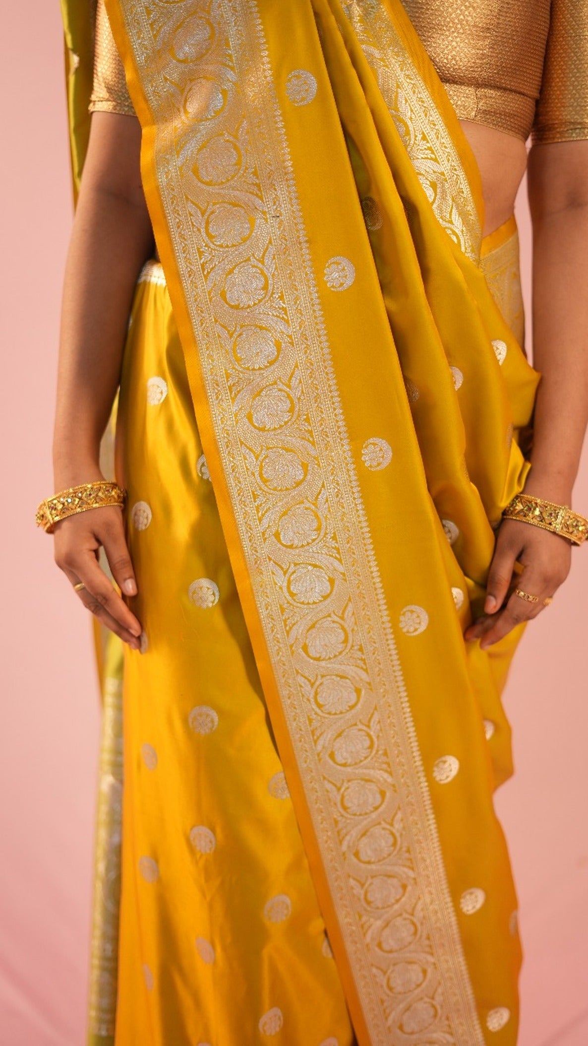 Banarasi Chand Tara Lemon Yellow Saree