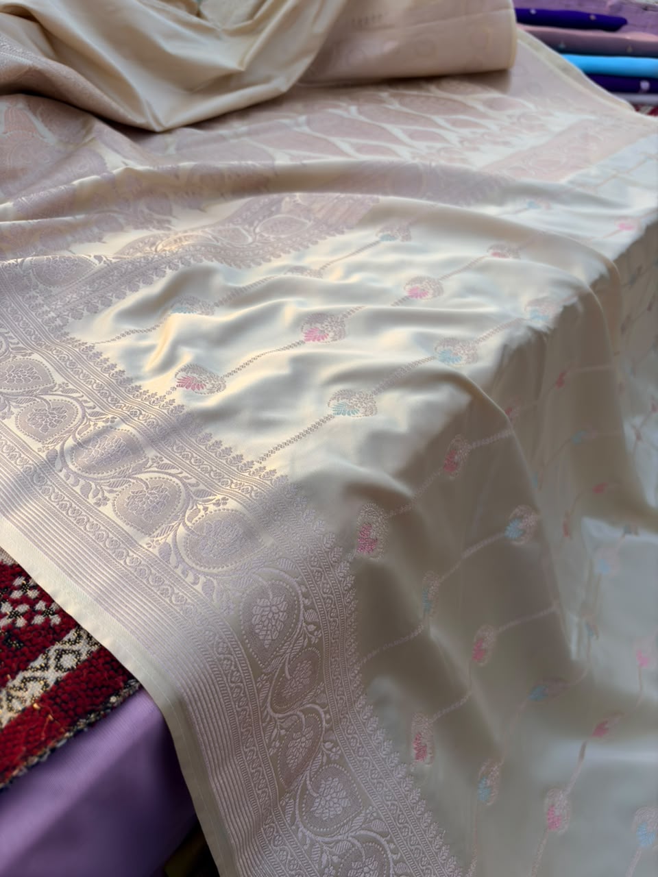 Off-White Mashru Katan Silk Banarasi Saree | Striped Meenakari Butti with Sona & Pink Zari