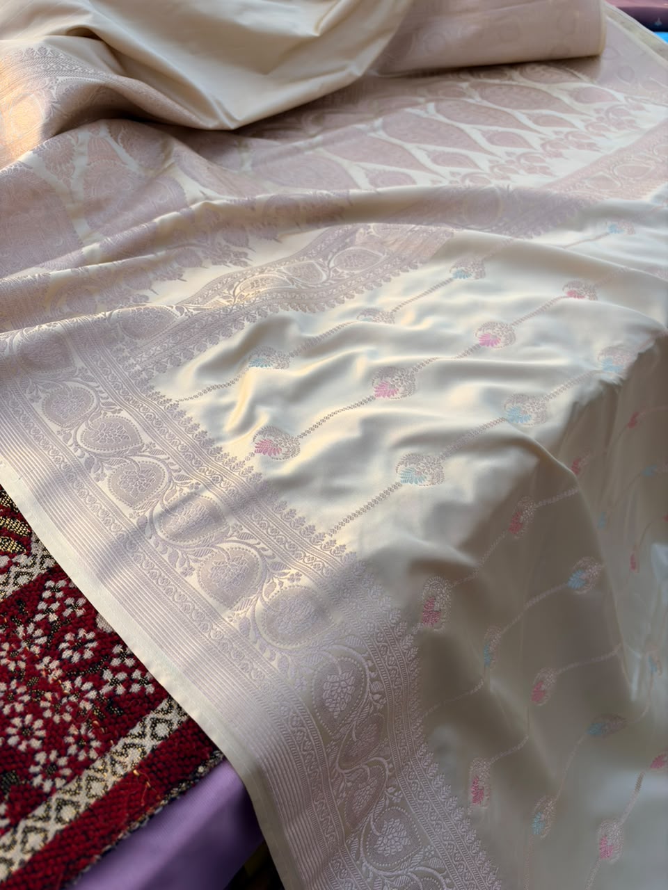 Off-White Mashru Katan Silk Banarasi Saree | Striped Meenakari Butti with Sona & Pink Zari